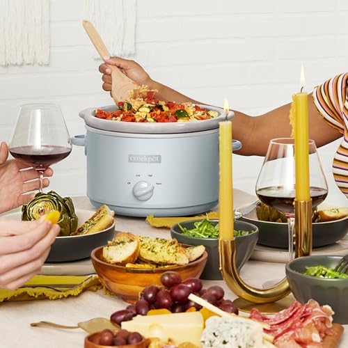 Crock-Pot 4.5 Quart Manual Slow Cooker – Macaroon Blue Original C110